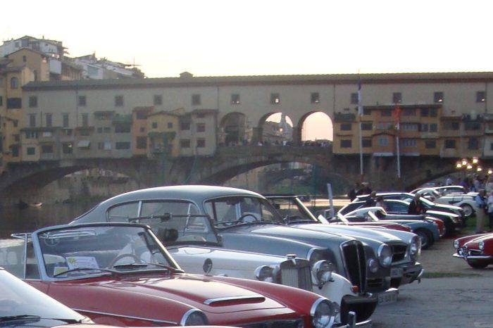 La città di Firenze apre alla circolazione dei veicoli storici